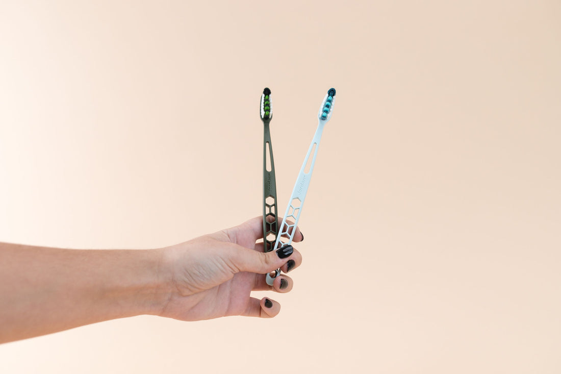 Jordan Ultralite: A sustentável leveza de uma escova de dentes 💙