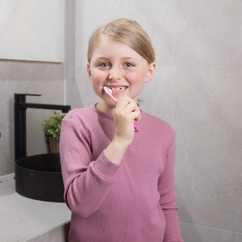Escova de Dentes Jordan Step 3 Criança, 6-9 anos